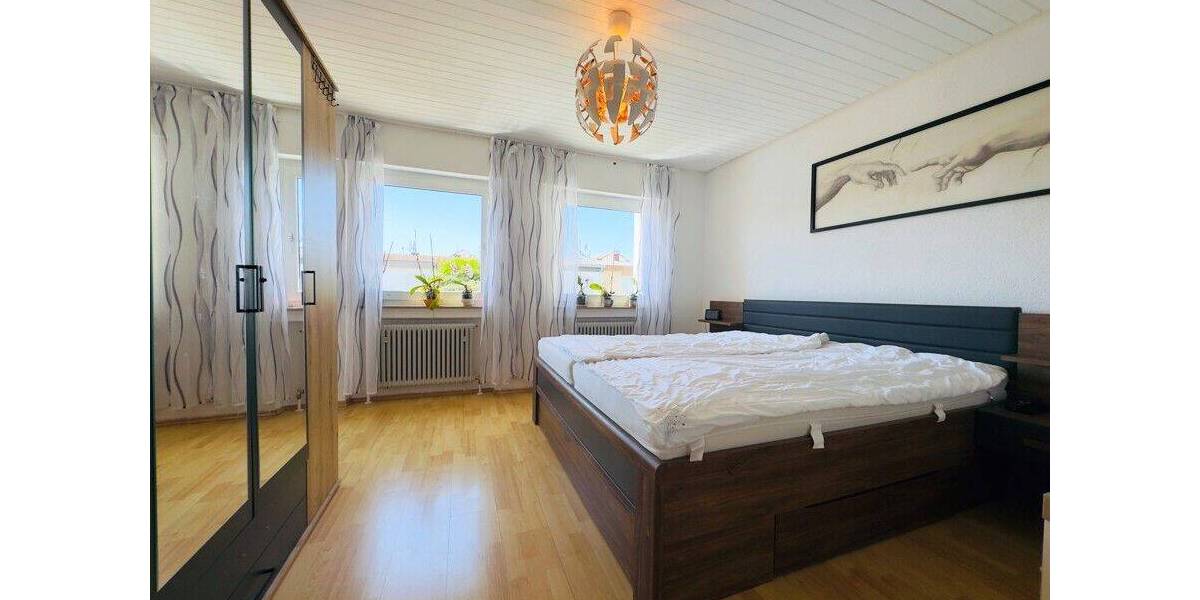 Reihenmittelhaus Sachsenheim / Kleinsachsenheim Kleinsachsenheim - 4 Zimmer, 103 m&sup2;, 395.000&euro; | Angebot:26904091