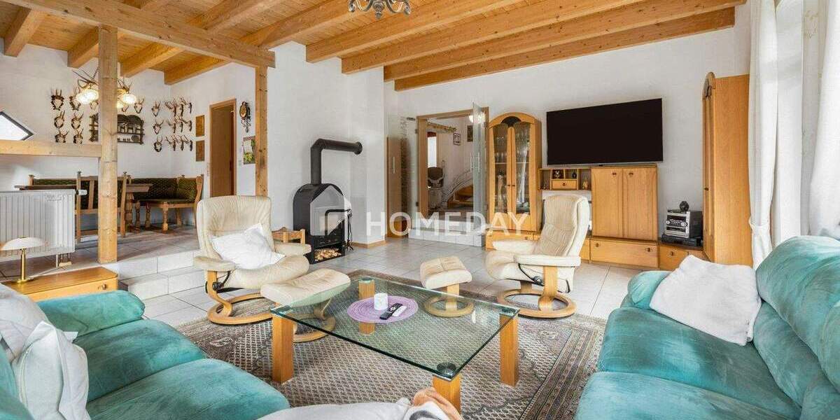 Viel Platz für Ihr Leben: EFH mit großem Garten und Familienfreiraum mit Südterrasse 6 zimmer