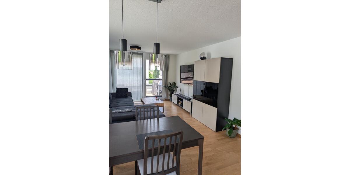 Etagenwohnung Sachsenheim - 4 Zimmer, 85 m&sup2;, 1.190&euro; | Angebot:26464809