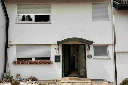 Haus Neckarsulm - 6.5 Zimmer, 186 m&sup2;, 1.850&euro; | Angebot:26625889