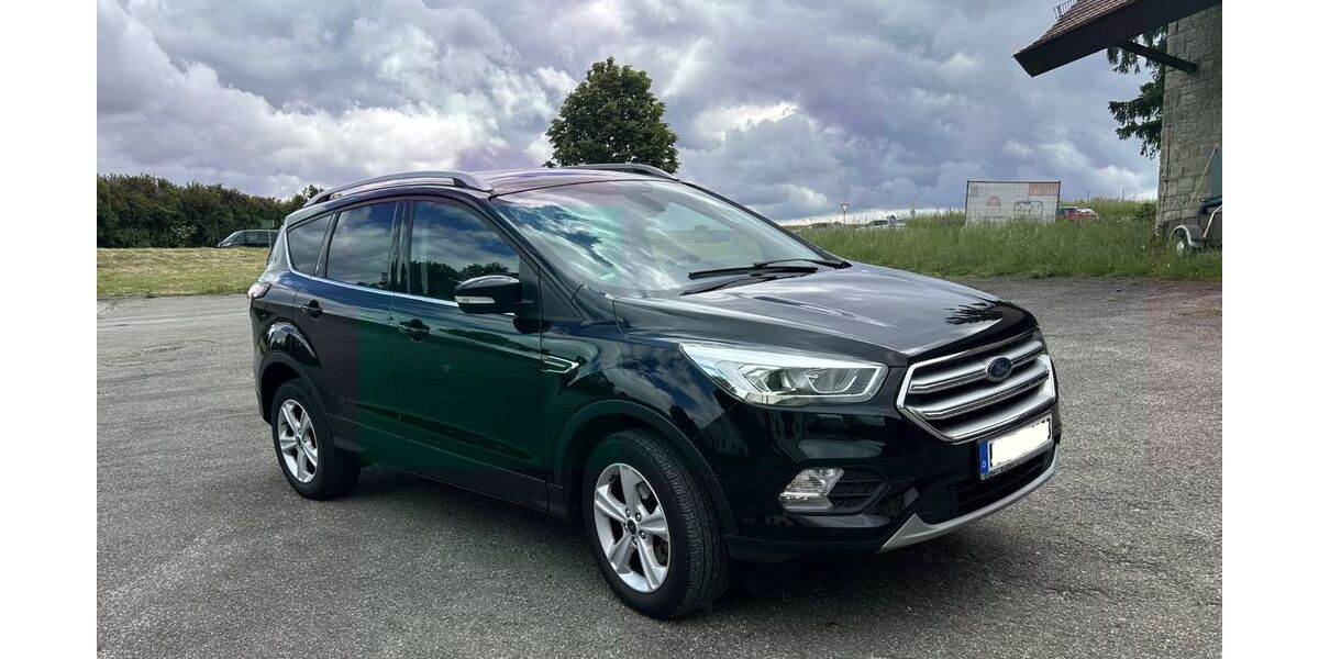 Ford Kuga 80.500 km 17.200 &euro; Bad Friedrichshall 74177