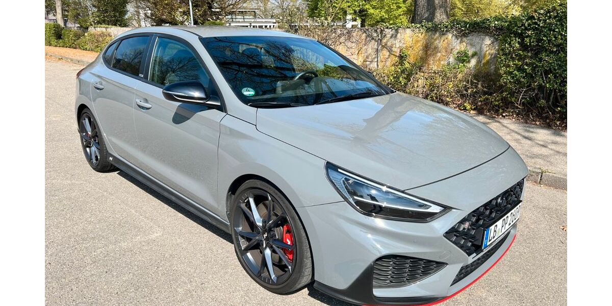 Hyundai i30 46.500 km 27.990 &euro; Bietigheim-Bissingen 74321