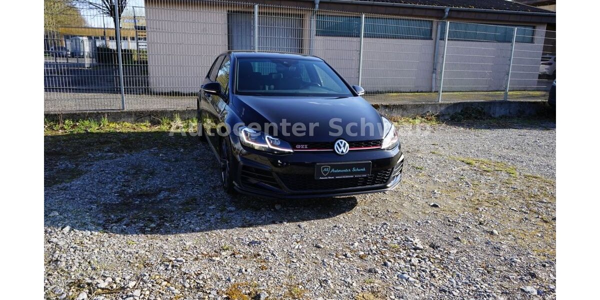 VW Golf 55.581 km 24.390 &euro; Rielingshausen 71672