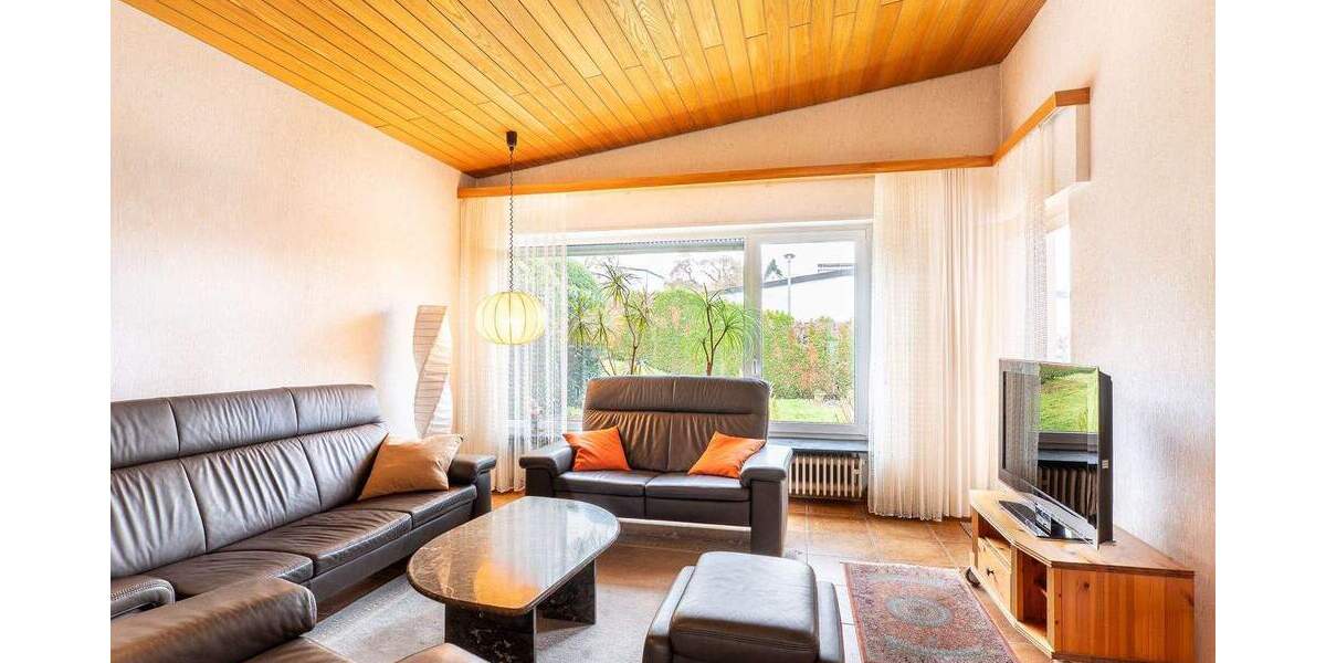 Etagenwohnung Sachsenheim Großsachsenheim - 4 Zimmer, 96 m&sup2;, 345.000&euro; | Angebot:25697947