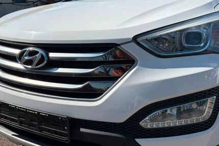 Hyundai SANTA FE 218.000 km 11.950 &euro; LUDWIGSBURG 71642