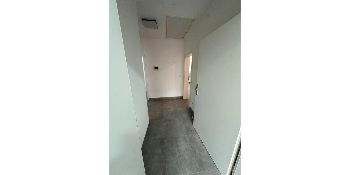 Dachgeschoßwohnung Heilbronn Frankenbach - 3 Zimmer, 70 m&sup2;, 1.050&euro; | Angebot:25047387