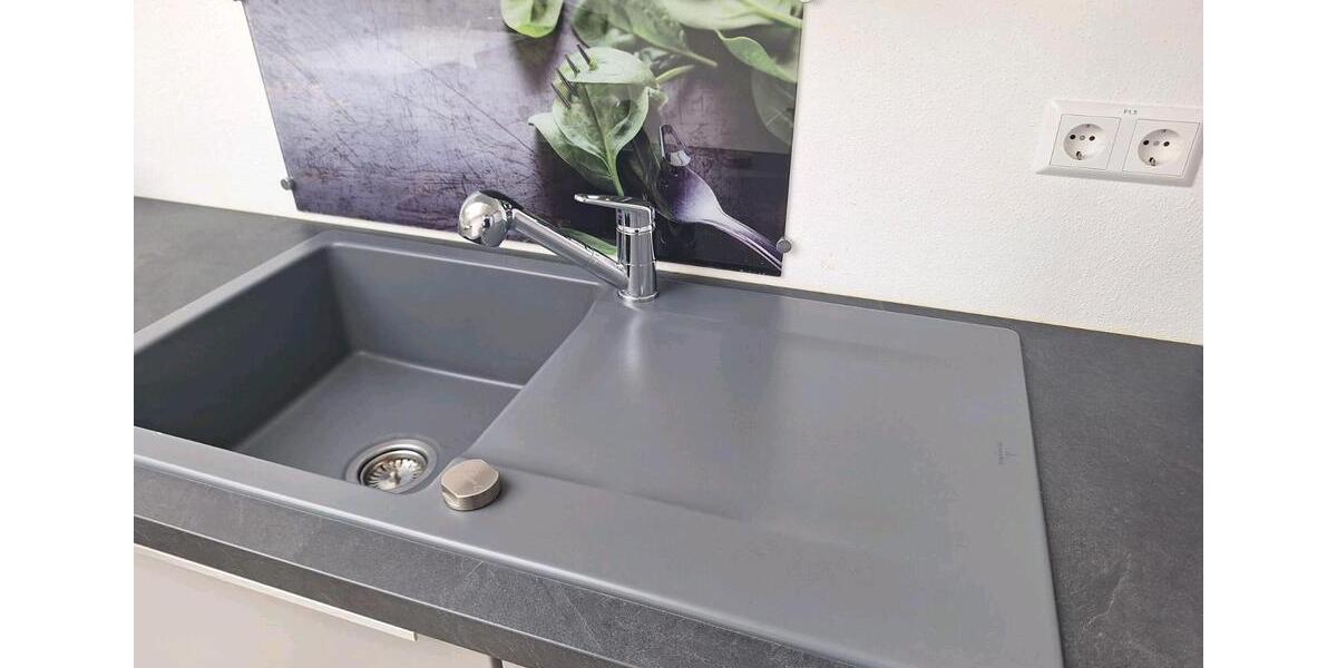 Dachgeschoßwohnung Oedheim - 4 Zimmer, 105 m&sup2;, 1.450&euro; | Angebot:26581385