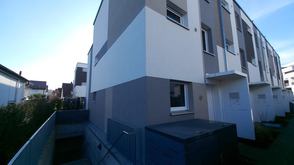 Reihenhaus Asperg - 5.5 Zimmer, 117 m&sup2;, 689.000&euro; | Angebot:24737898