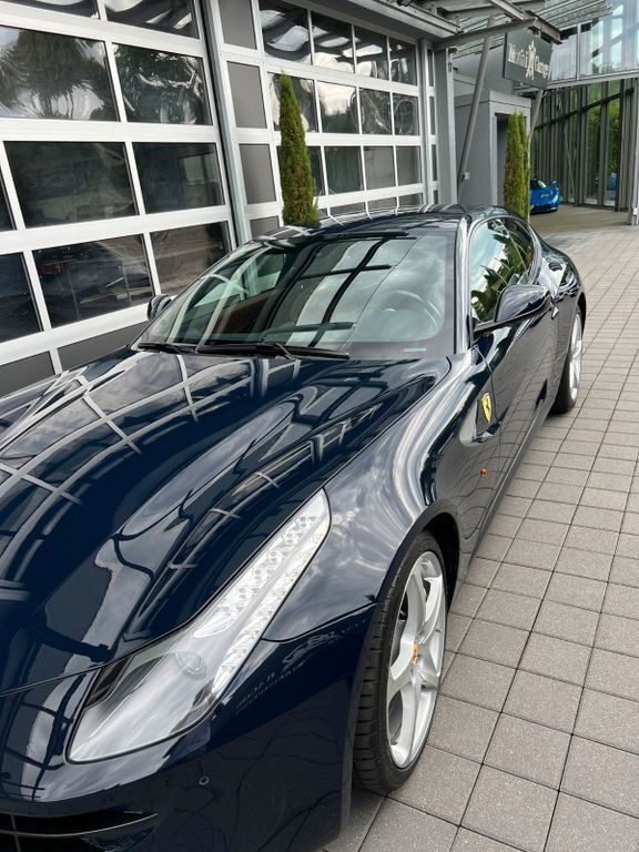 Ferrari FF 17.200 km 185.000 € Heilbronn 74076
