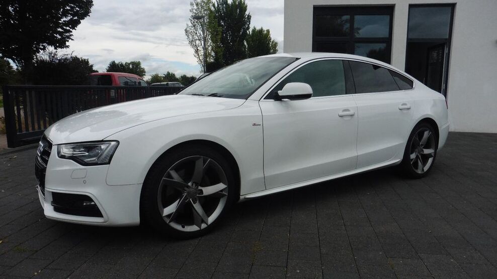 Audi A5 240.860 km 11.890 € Bad-Friedrichshall 74177