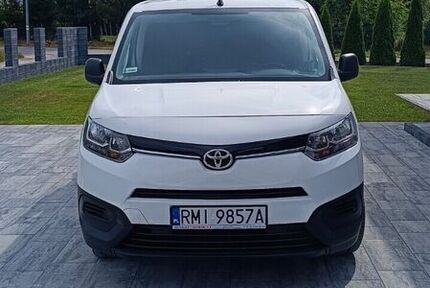 Toyota proace City
