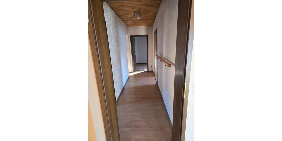 Mehrfamilienhaus, Wohnhaus Erlenbach - 7 Zimmer, 171 m&sup2;, 439.000&euro; | Angebot:26619679