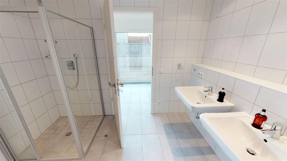 Ab sofort bezugsfreies Traum-Penthouse im Zentrum von Sinsheim 2 zimmer