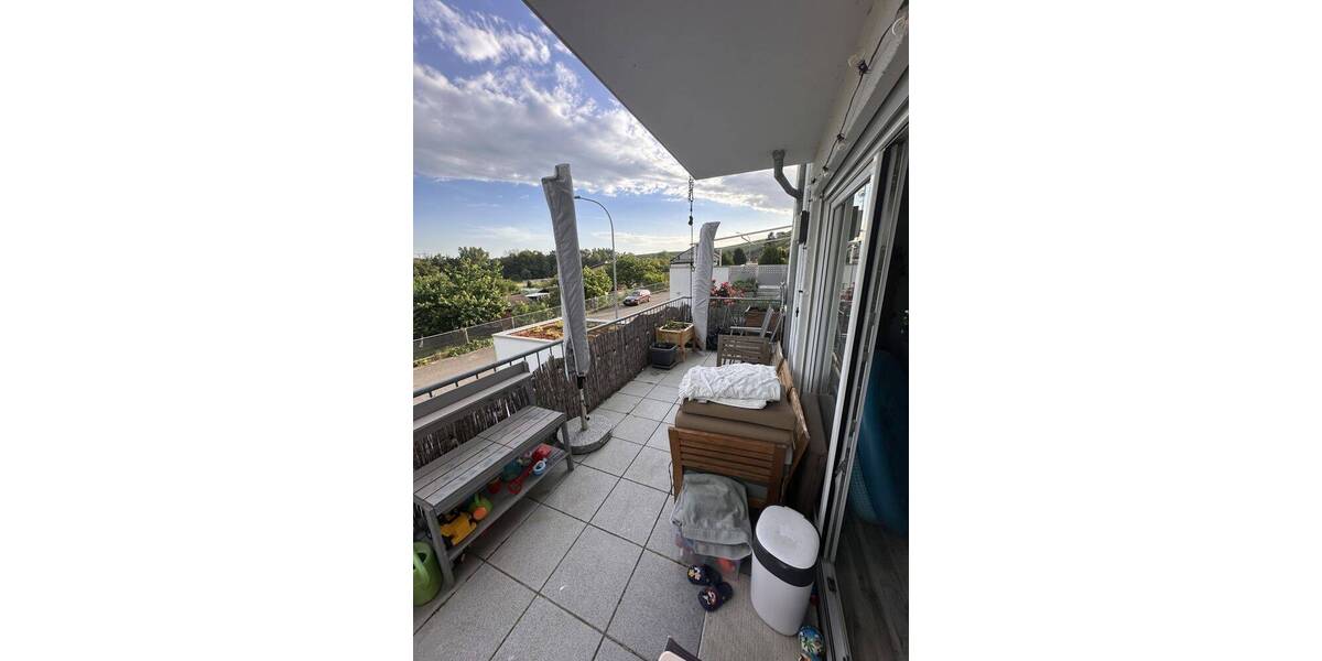 Etagenwohnung Lauffen am Neckar - 3 Zimmer, 93 m&sup2;, 1.300&euro; | Angebot:26803704