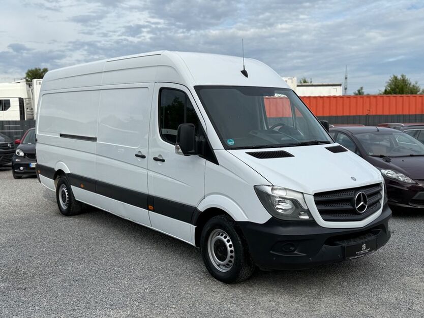 Mercedes-Benz Sprinter 45.000 km 22.599 € Sachsenheim 74343
