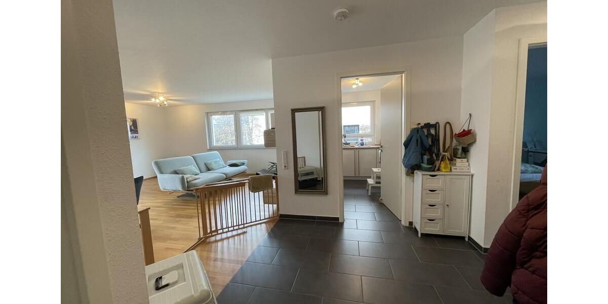 Erdgeschoßwohnung Ludwigsburg Oßweil - 3 Zimmer, 86 m&sup2;, 1.290&euro; | Angebot:26294733