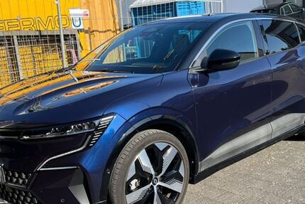 Renault Megane E-TECH 23.500 km 24.250 &euro; Bietigheim-Bissingen 74321