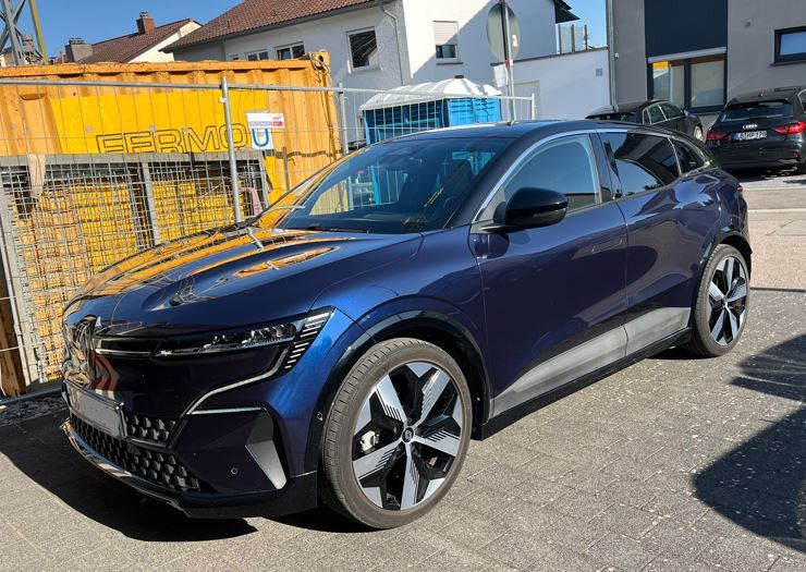 Renault Megane E-TECH 23.500 km 24.250 &euro; Bietigheim-Bissingen 74321