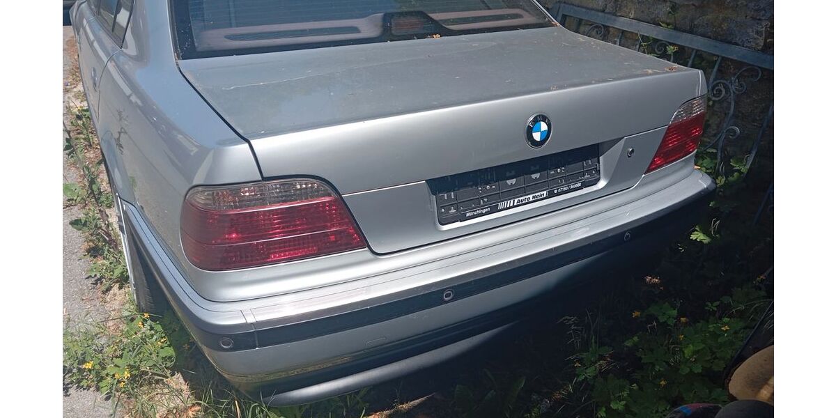 BMW 740 350.000 km 9.999 &euro; Oberriexingen 71739