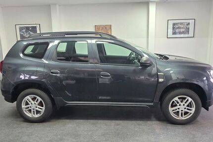 Dacia Duster 70.000 km 10.990 &euro; Asperg/Ludwigsburg bei Stuttgart 71679