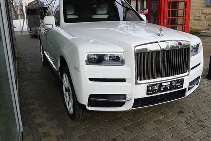 Rolls Royce Cullinan 38.000 km 309.900 &euro; Heilbronn 74076