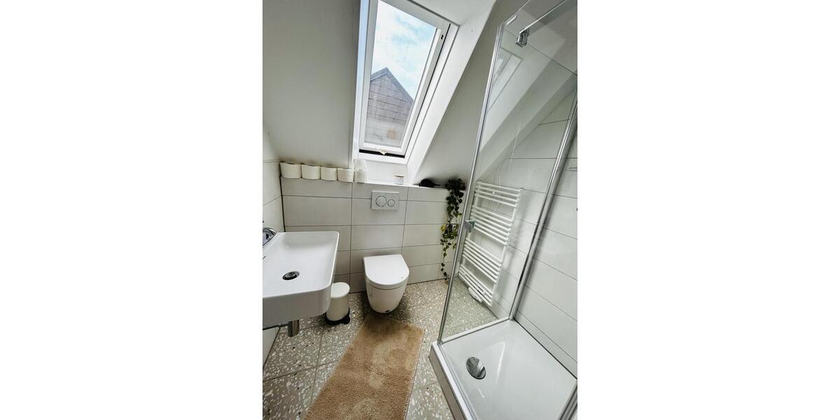 Dachgeschoßwohnung Heilbronn Böckingen - 2 Zimmer, 36 m&sup2;, 900&euro; | Angebot:26235875