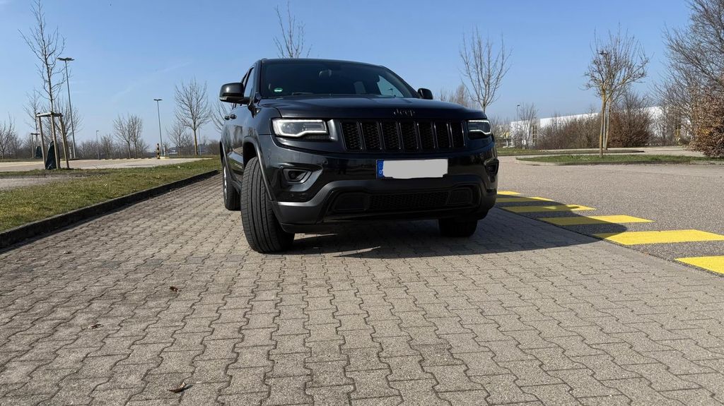 Jeep Grand Cherokee 249.000 km 14.900 &euro; Eppinge 75031