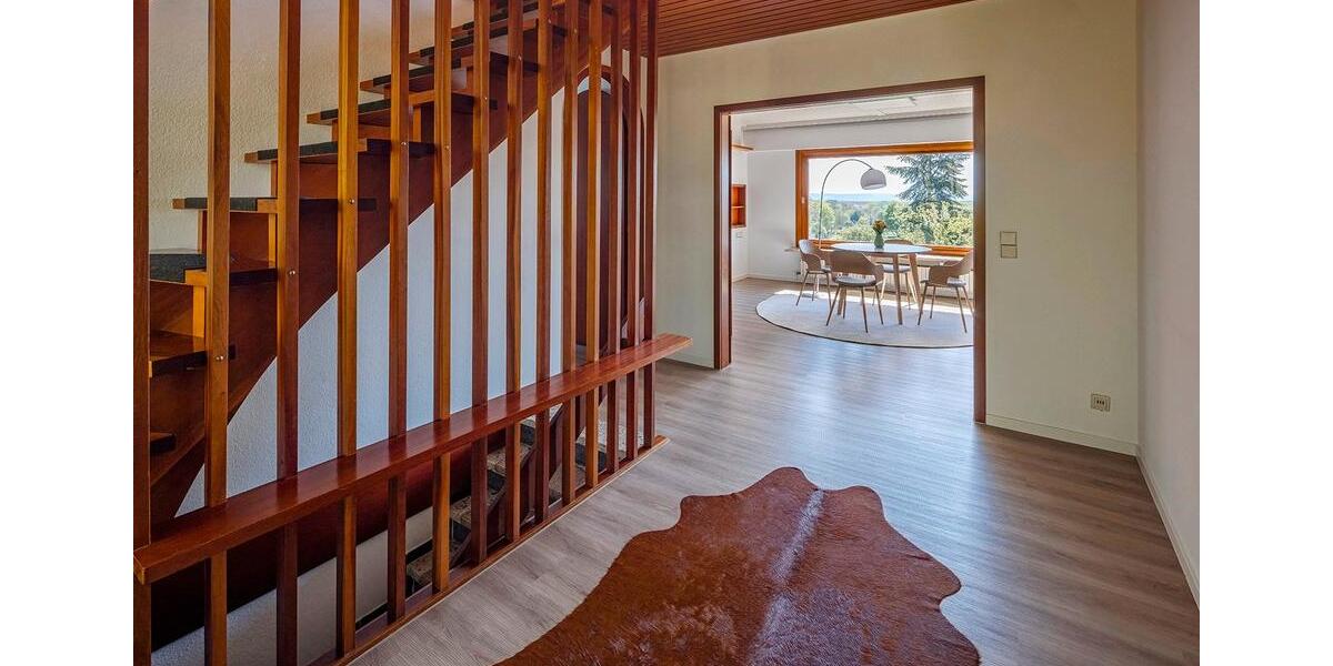 Einfamilienhaus Gundelsheim - 8 Zimmer, 260 m&sup2;, 585.000&euro; | Angebot:26916788