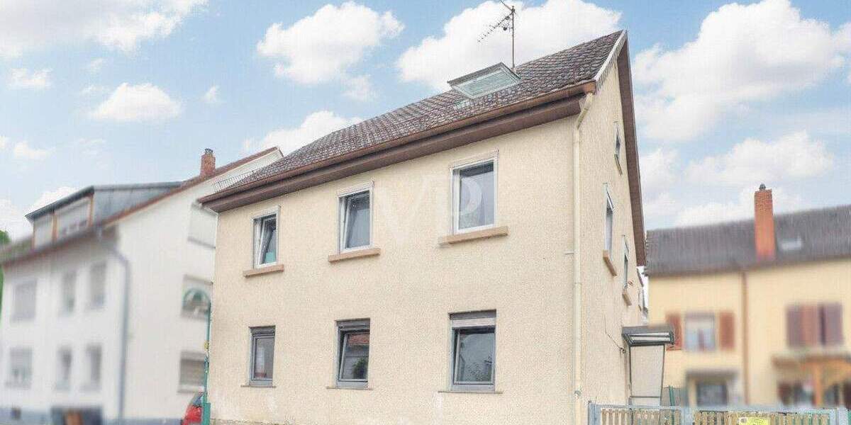 Mehrfamilienhaus, Wohnhaus Heilbronn / Böckingen Böckingen - 9 Zimmer, 160 m&sup2;, 385.000&euro; | Angebot:25067247