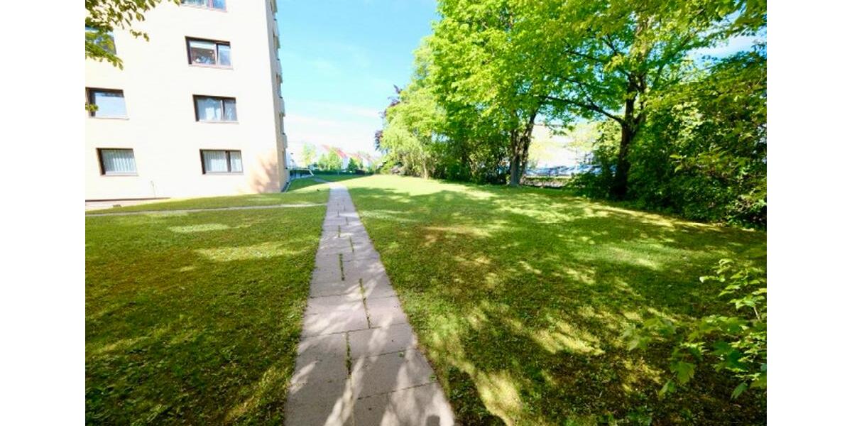 Provisionsfrei! Großzügige gepflegte 4,5 Eigentumswohnung 4.5 zimmer