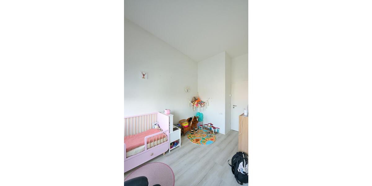 Reihenhaus Markgröningen - 5 Zimmer, 133 m&sup2;, 1.800&euro; | Angebot:25632777