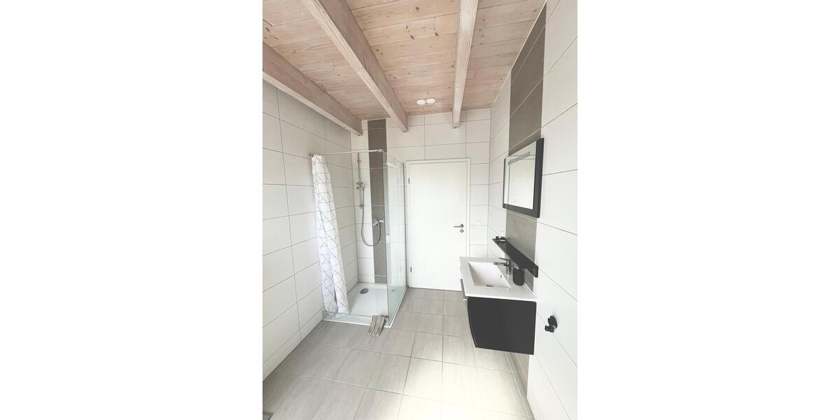Dachgeschoßwohnung Heilbronn Böckingen - 2 Zimmer, 48 m&sup2;, 1.000&euro; | Angebot:25923410