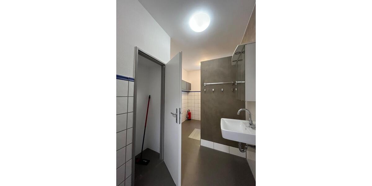 Hochparterre Ludwigsburg - 5.5 Zimmer, 115 m&sup2;, 1.560&euro; | Angebot:26504465