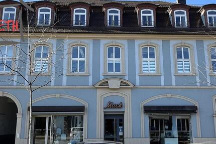 * Zentral gelegene Büro-Praxis-Flächen - barrierefrei und mit Parkmöglichkeiten * zimmer