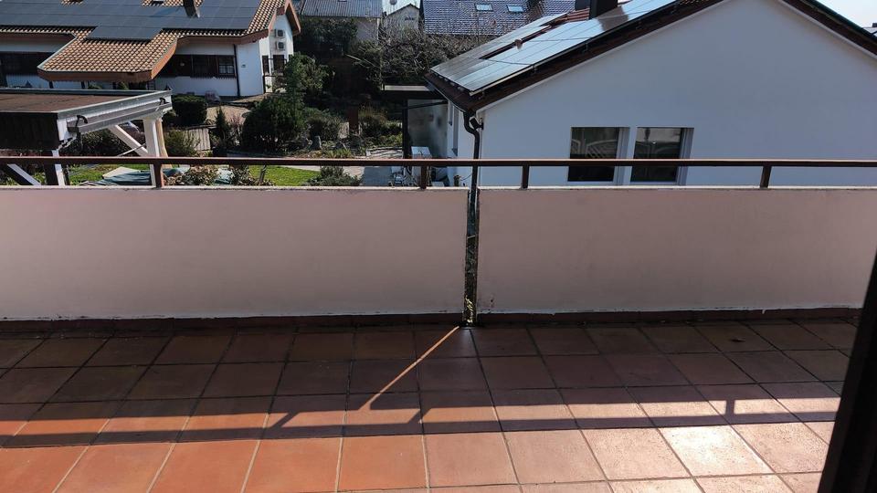 Dachgeschoßwohnung Ilsfeld - 2 Zimmer, 52 m&sup2;, 520&euro; | Angebot:26144358