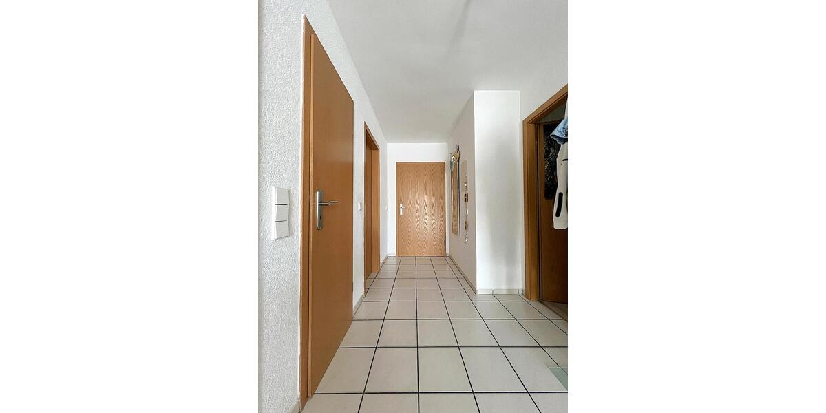 Maisonettenwohnung Kirchardt - 4.5 Zimmer, 104 m&sup2;, 279.000&euro; | Angebot:26852719
