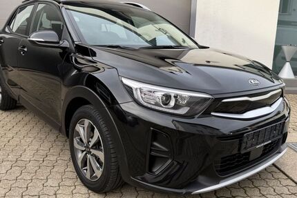 Kia Stonic 35.615 km 16.363 &euro; Heilbronn 74081