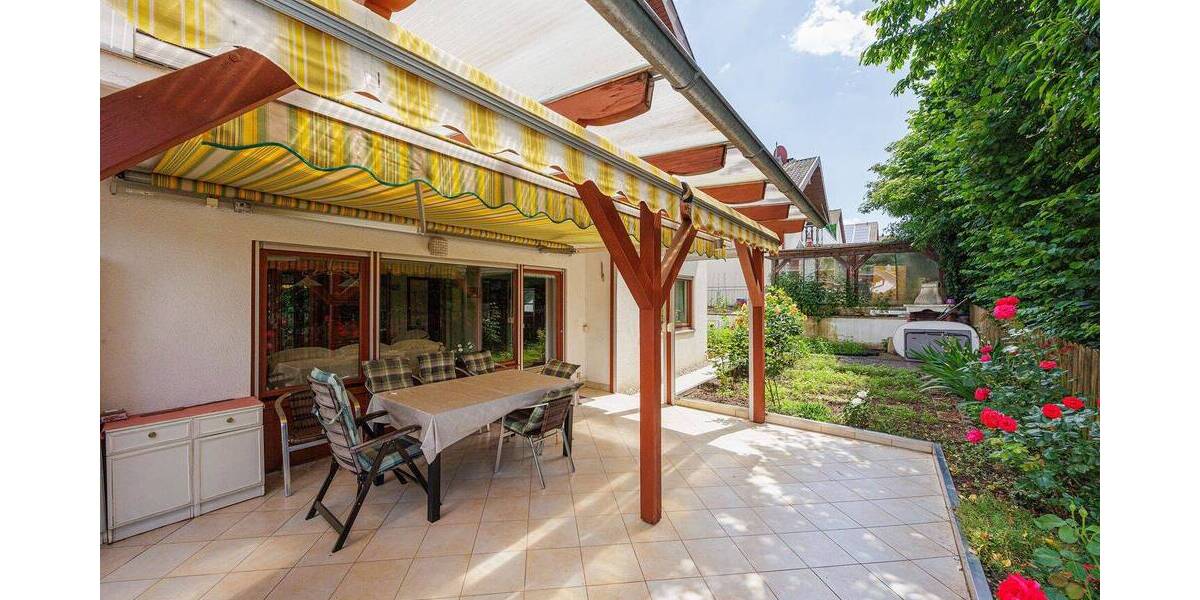 Mehrfamilienhaus, Wohnhaus Bietigheim-Bissingen Bietigheim - 7 Zimmer, 180 m&sup2;, 645.000&euro; | Angebot:26862327