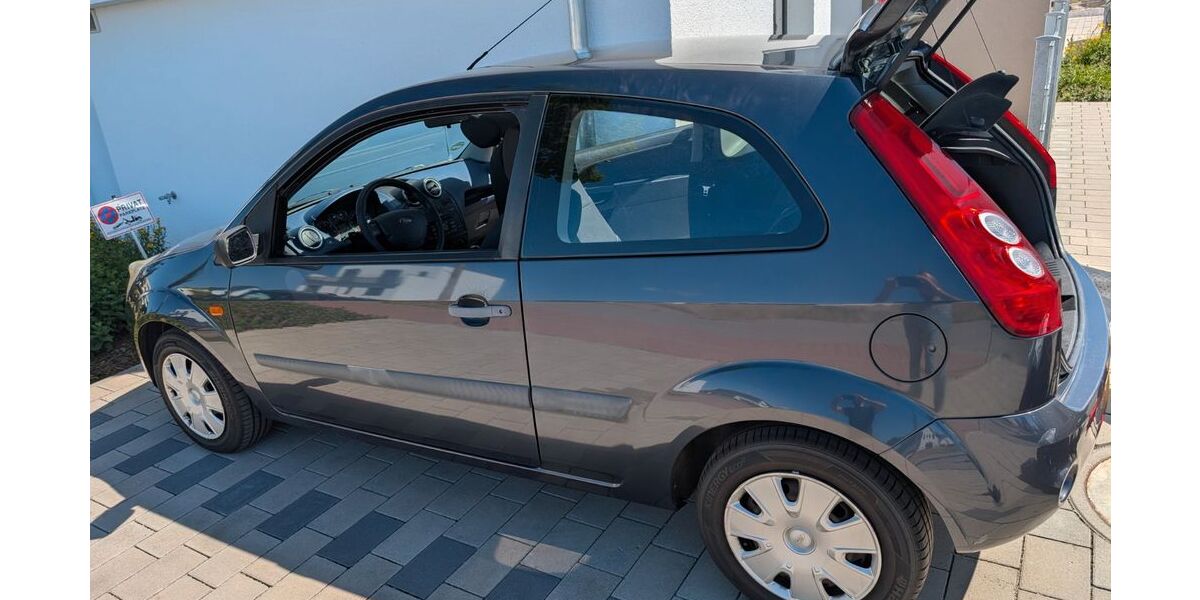 Ford Fiesta 143.000 km 1.280 &euro; Heilbronn 74172