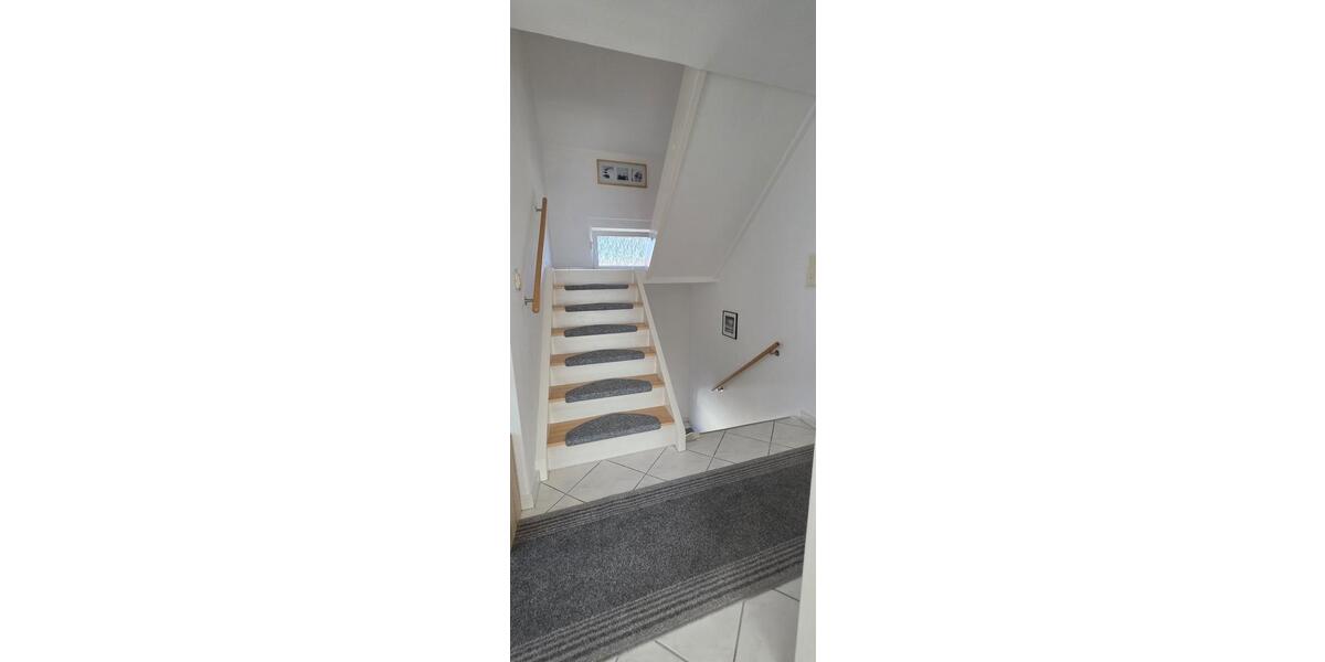 Doppelhaushälfte Bad Rappenau - 7 Zimmer, 176 m&sup2;, 365.000&euro; | Angebot:26975100