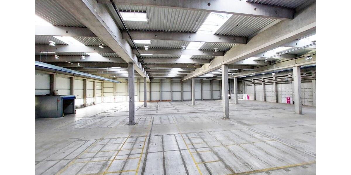 AGER-LOGISTIKHALLE MIT BÜRO – 8 M HOCH, TEILBAR & FLEXIBEL!* zimmer