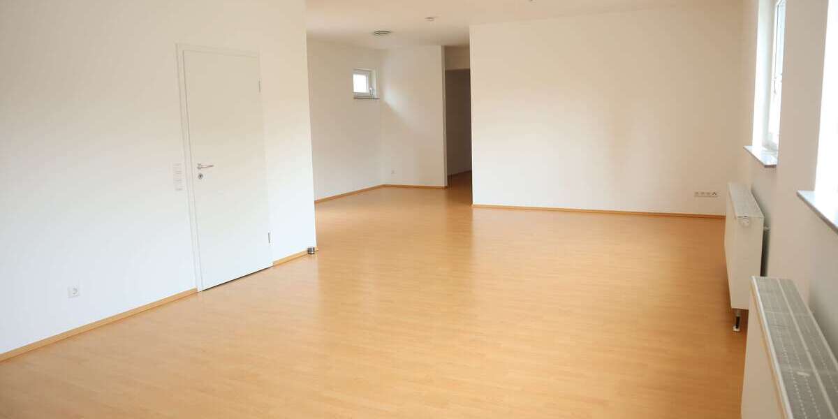 Etagenwohnung Heilbronn Frankenbach - 3 Zimmer, 122 m&sup2;, 1.281&euro; | Angebot:26469282