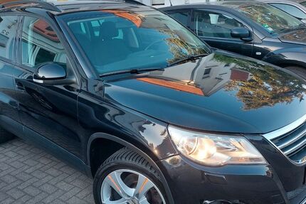 VW Tiguan 245.000 km 3.499 &euro; Obersulm-Affaltrach 74182