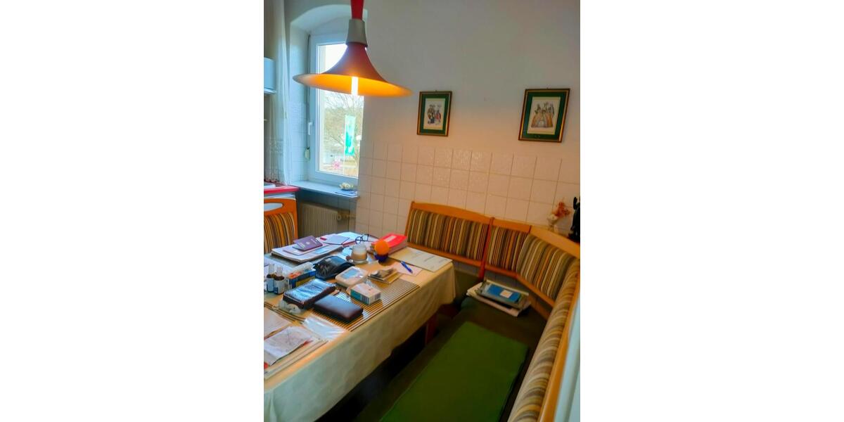 Etagenwohnung Backnang - 4 Zimmer, 100 m&sup2;, 1.250&euro; | Angebot:25165018