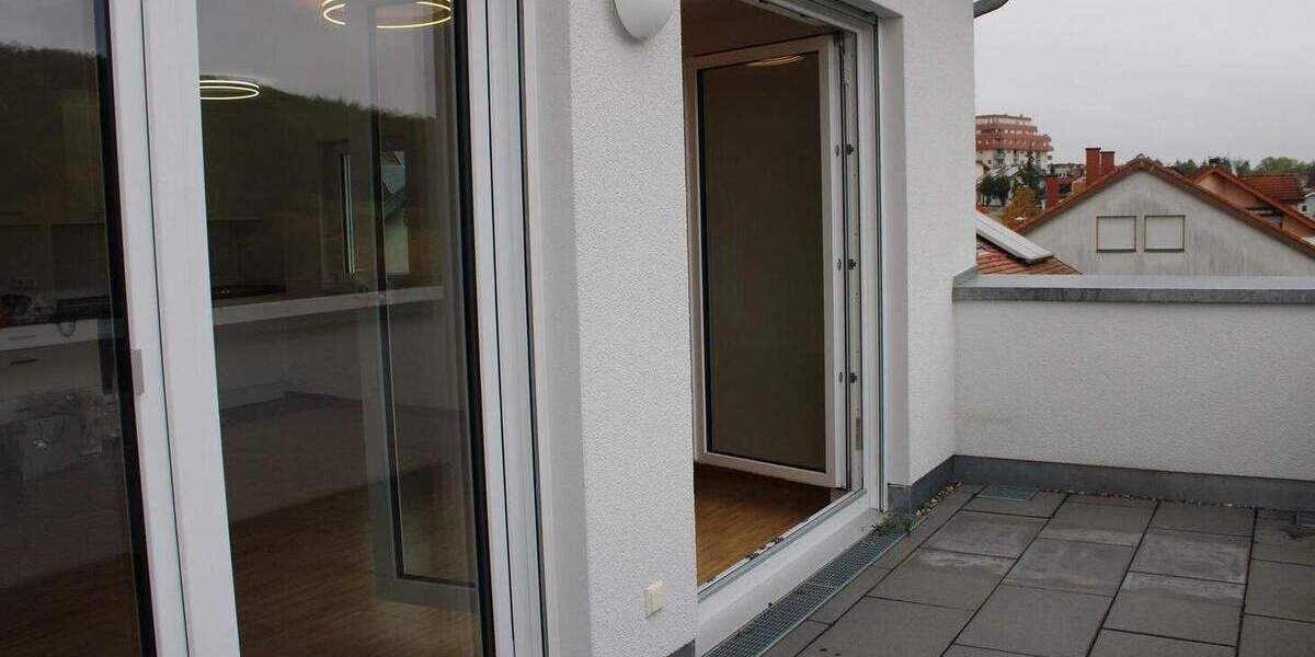 Etagenwohnung Neckarsulm - 2 Zimmer, 63 m&sup2;, 830&euro; | Angebot:24990893