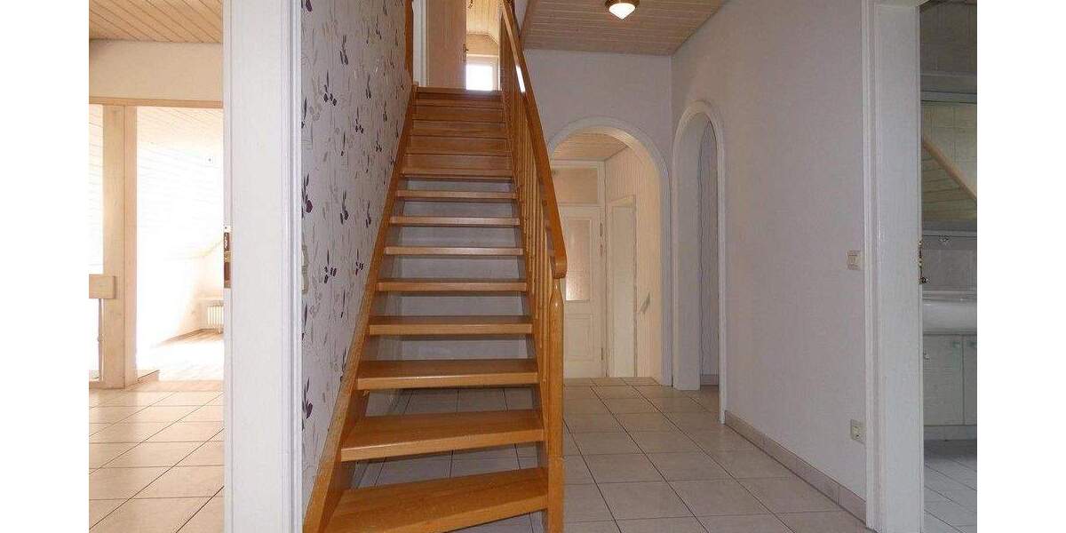 Etagenwohnung Heilbronn Biberach Biberach - 4 Zimmer, 137 m&sup2;, 1.120&euro; | Angebot:25695864