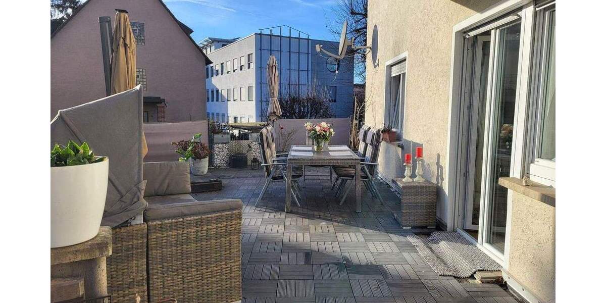 Großzügige 4,5 Zimmer Oase in Heilbronn Ost mit traumhafter, großer Terrasse und 2 Balkonen 4 zimmer