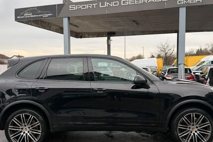 Porsche Cayenne 218.000 km 22.400 &euro; Asperg 71679