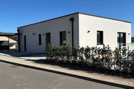 Sofort einziehen BW 80 m2 Terrasse Carport unverbaubare Fernsicht einzigartig KFW 40 102 m2 WHF 3 zimmer