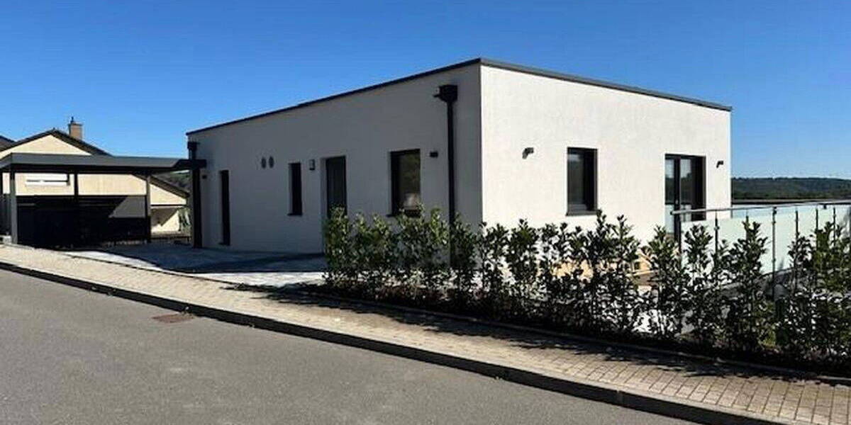 Sofort einziehen BW 80 m2 Terrasse Carport unverbaubare Fernsicht einzigartig KFW 40 102 m2 WHF 3 zimmer